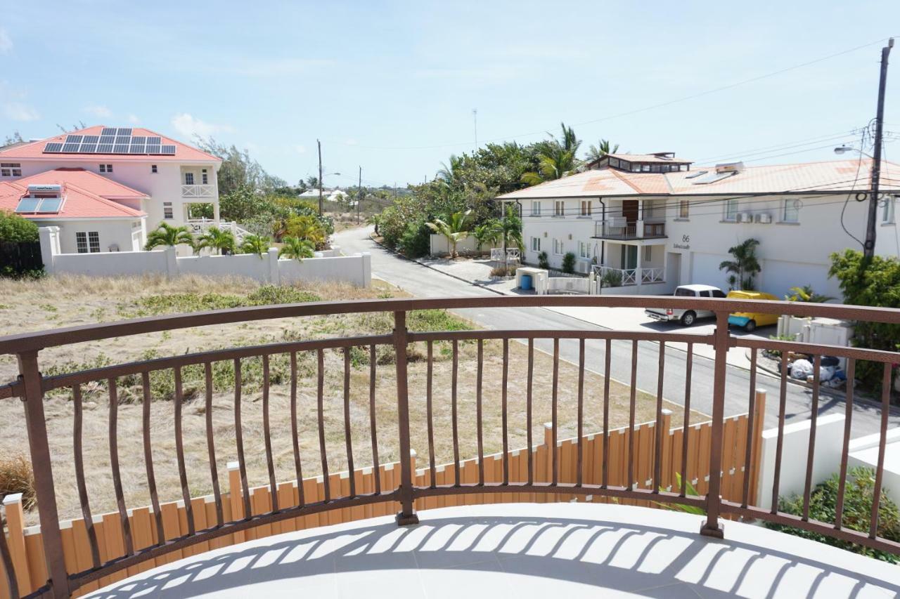 Self Contained Apartment With Private Kitchen Higher Heights, Barbados Крайст Чърч Екстериор снимка