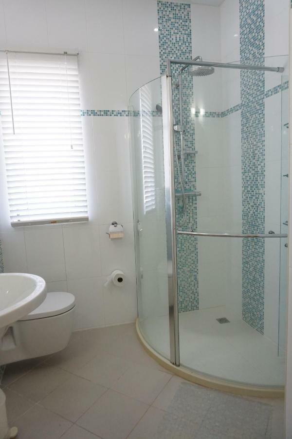 Self Contained Apartment With Private Kitchen Higher Heights, Barbados Крайст Чърч Екстериор снимка