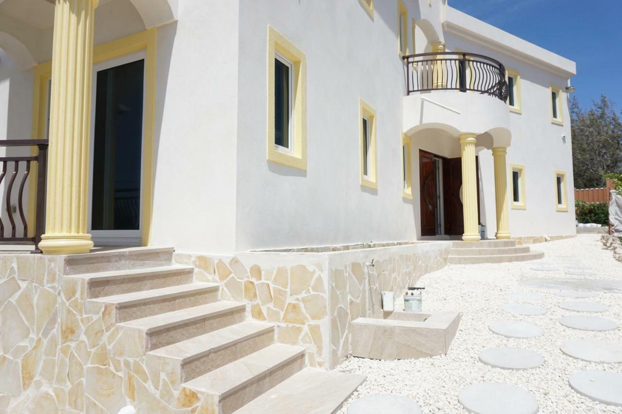 Self Contained Apartment With Private Kitchen Higher Heights, Barbados Крайст Чърч Екстериор снимка